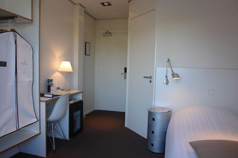 Hotel Hogerhuys - Adults Only ノールトウェイク エクステリア 写真